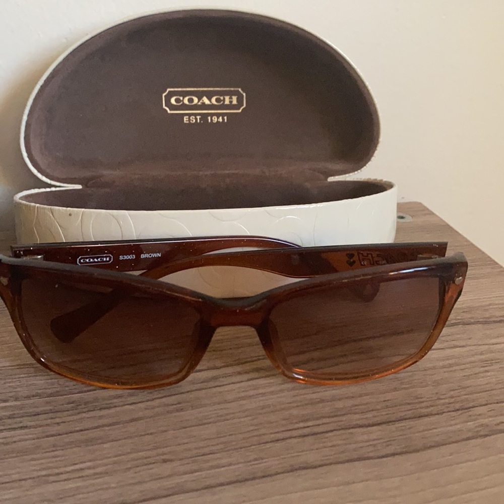 Coach Poppy S3003 sunglasses with case